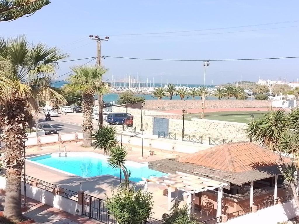 Miranta Hotel - Apartments & Studios Aegina Buitenkant foto